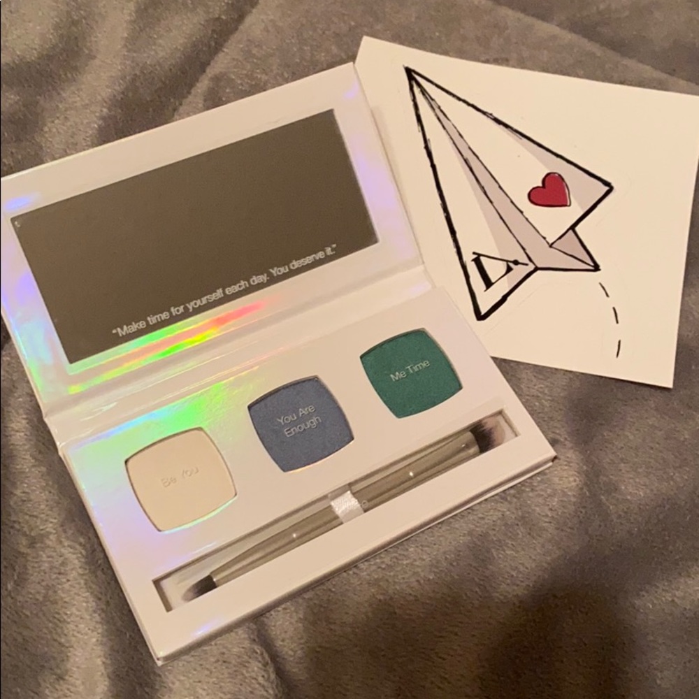 Eyeshadow